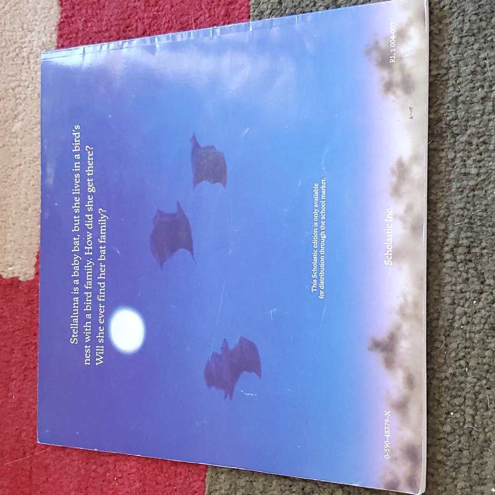 Bat book - Picture 2 of 2